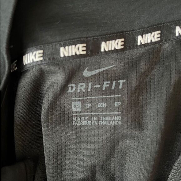 Nike DriFit 1/4 zip black jacket, U Albany Great Danes size XS - Picture 7 of 8
